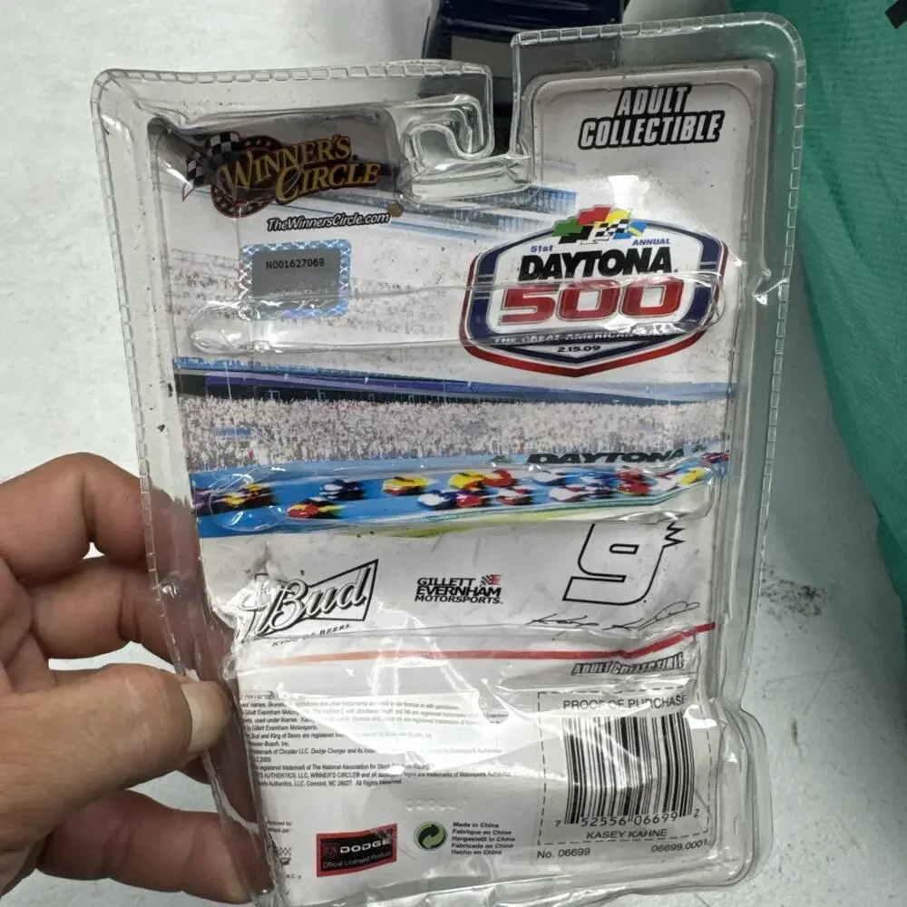 2009 Winner’s Circle 51st Annual Daytona 500 Kasey Kahne 1:64 (White Backboard)